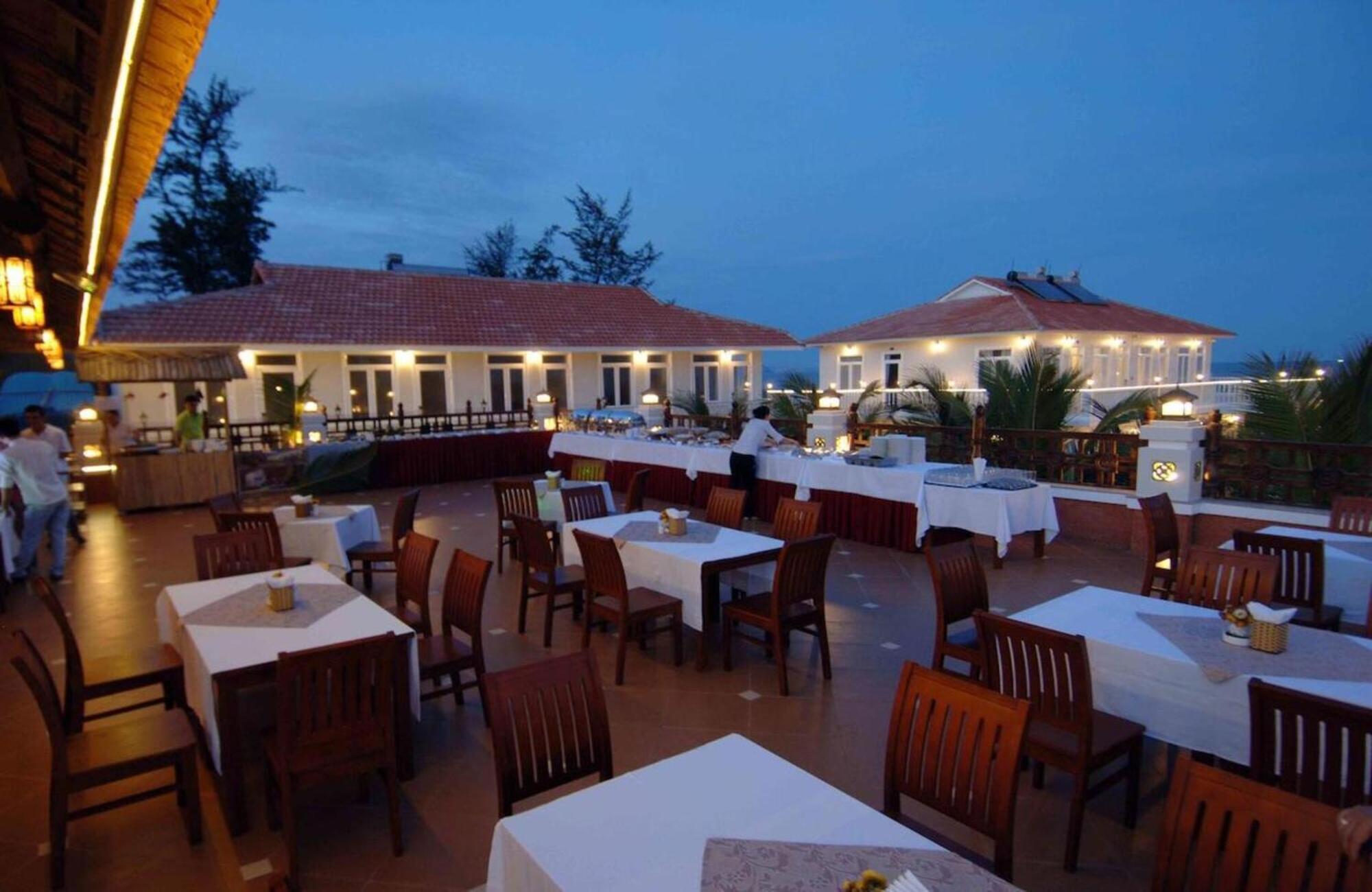 Saigon Emerald Beach Resort Phan Thiet Exterior photo