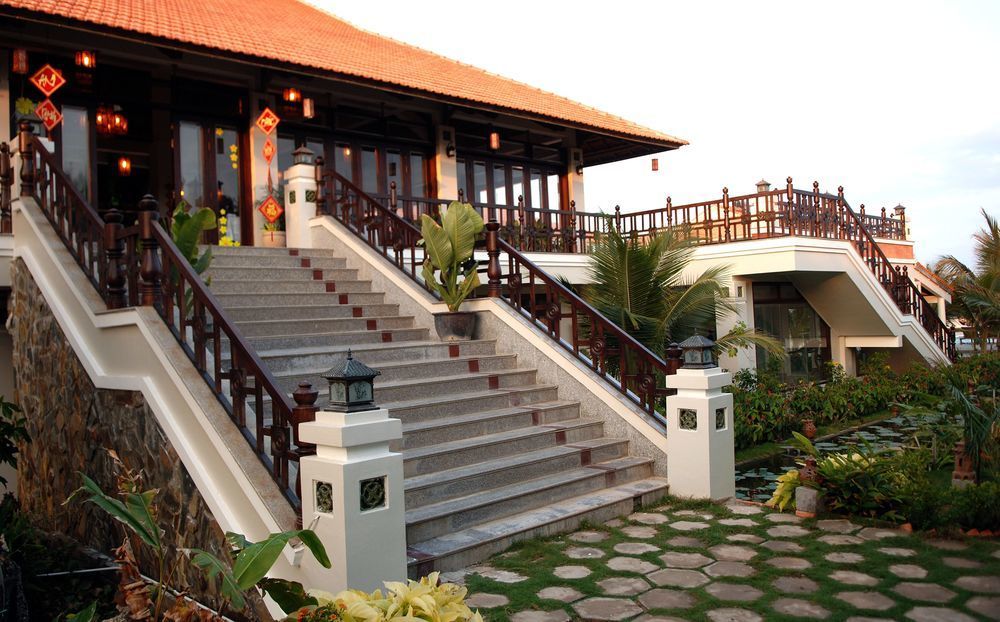 Saigon Emerald Beach Resort Phan Thiet Exterior photo